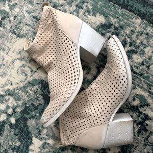 Dolce Vita Off-White Soft Leather Boots